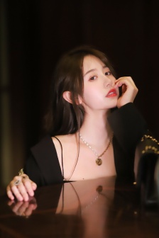 祼女直播